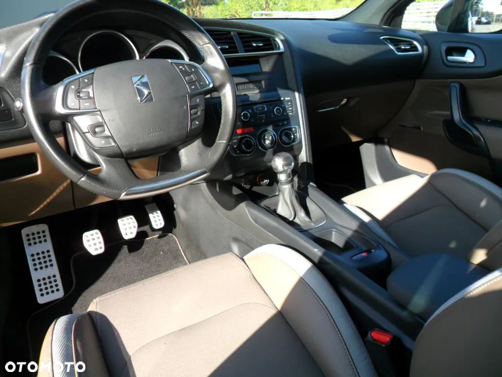 Citroën DS4 VTi 120 SoChic - 16
