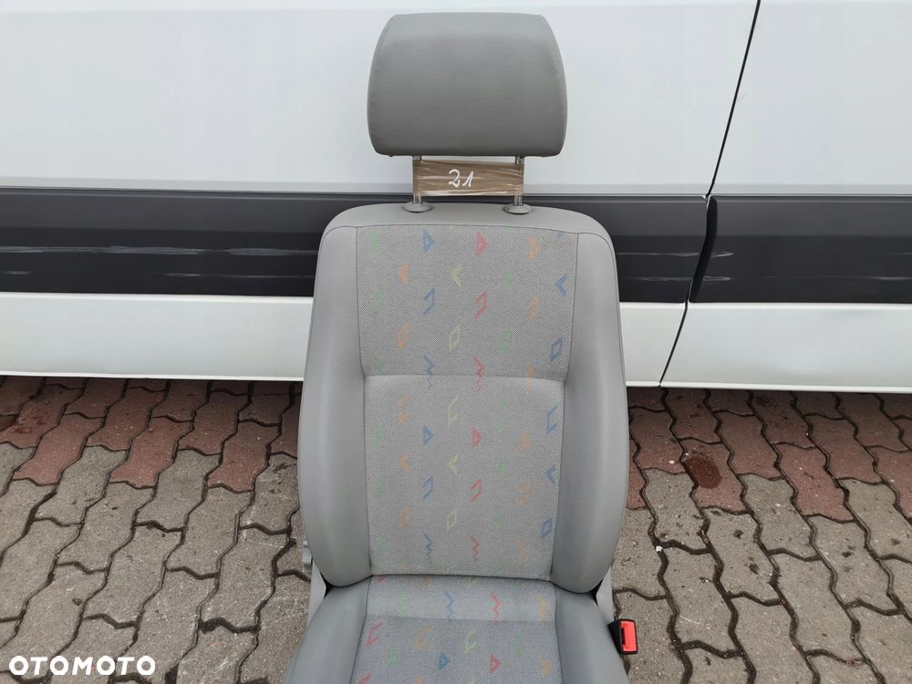 VW T5 T5 LIFT fotel pasażera przód INKA - 4