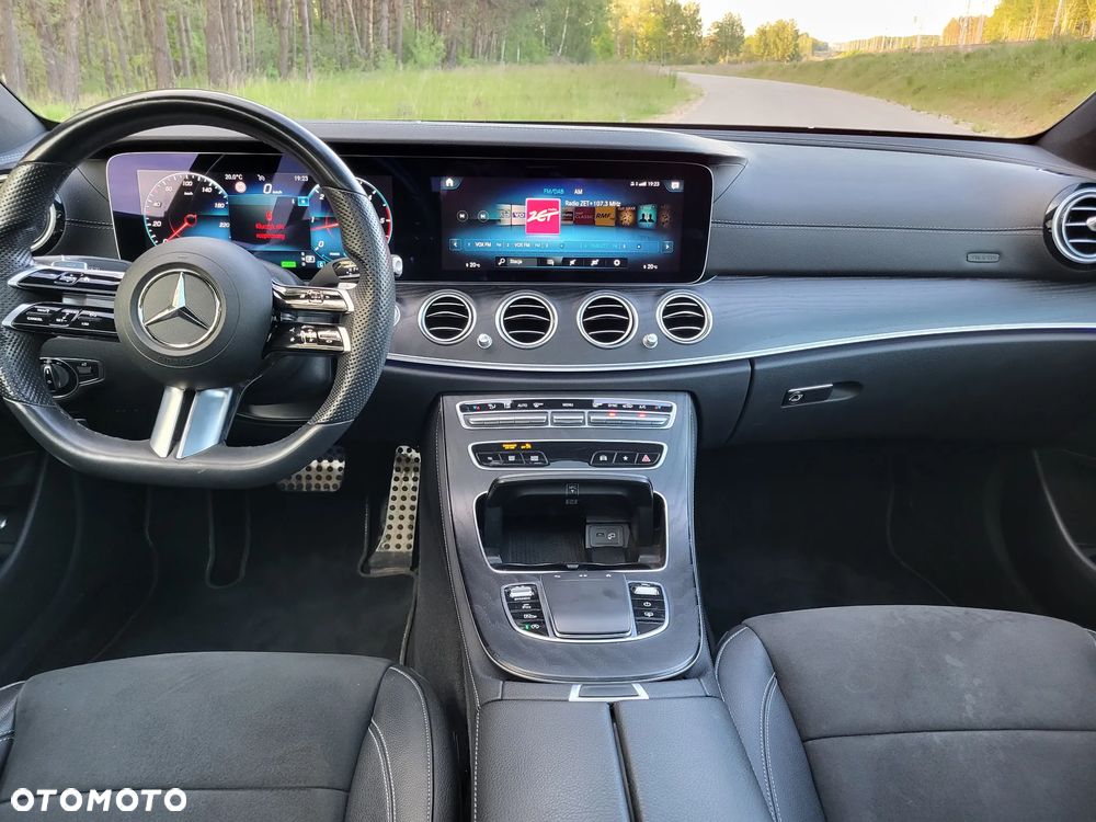 Mercedes-Benz Klasa E 220 d 4-Matic AMG - 13