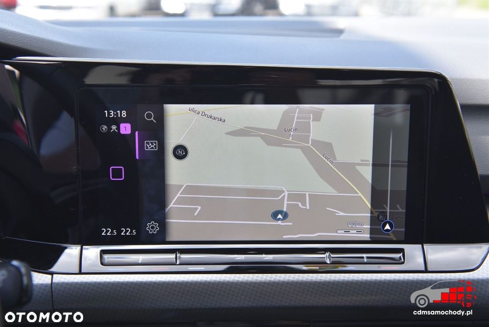 Volkswagen Golf - 24