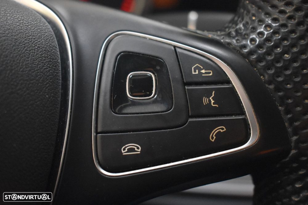 Mercedes-Benz E 220 d Avantgarde - 39