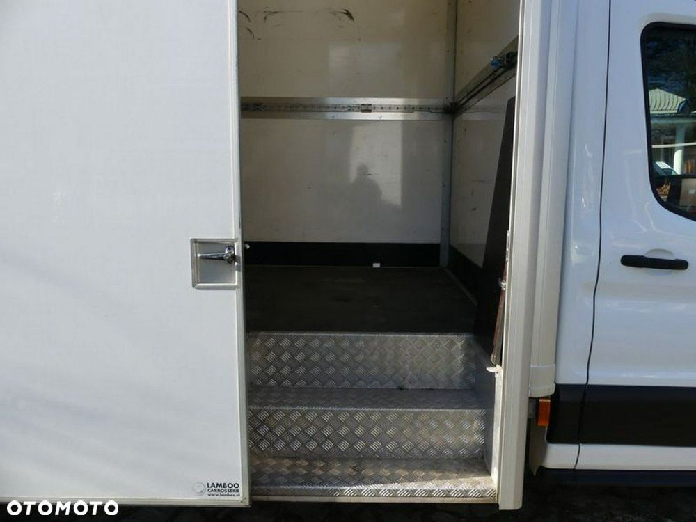 Ford Transit - 9