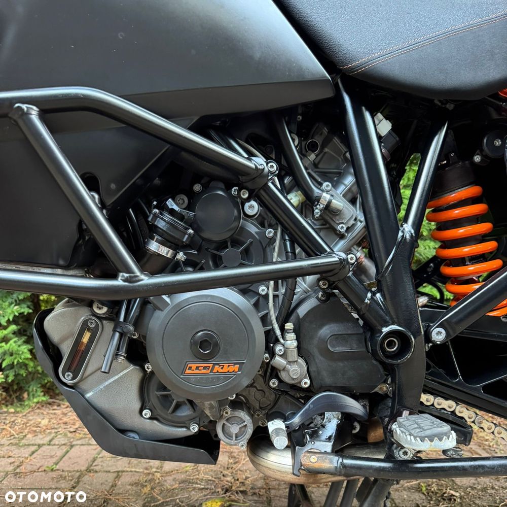 KTM Adventure - 11