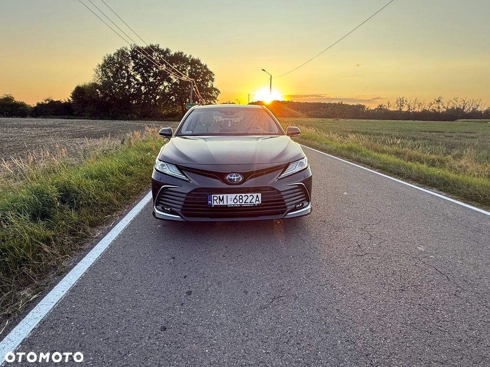 Toyota Camry 2.5 Hybrid Executive CVT - 12