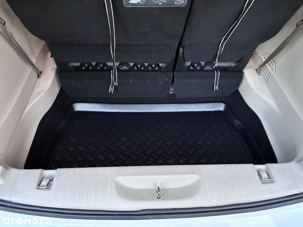 Chrysler Pacifica - 14