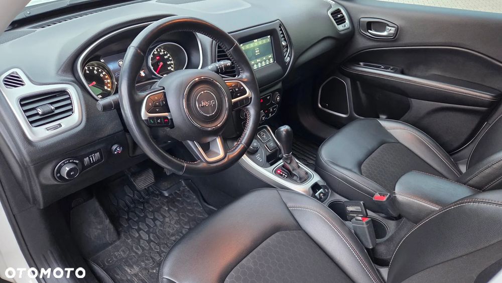 Jeep Compass 2.4I 4x4 Automatik Limited - 15