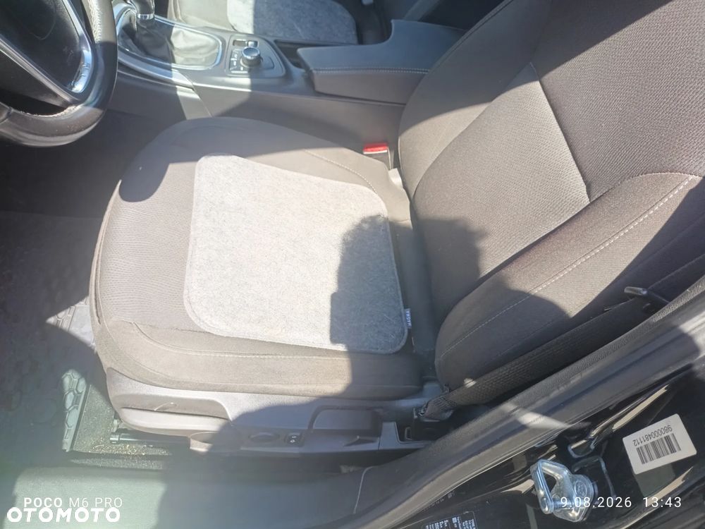 Opel Insignia 1.8 Sport - 14