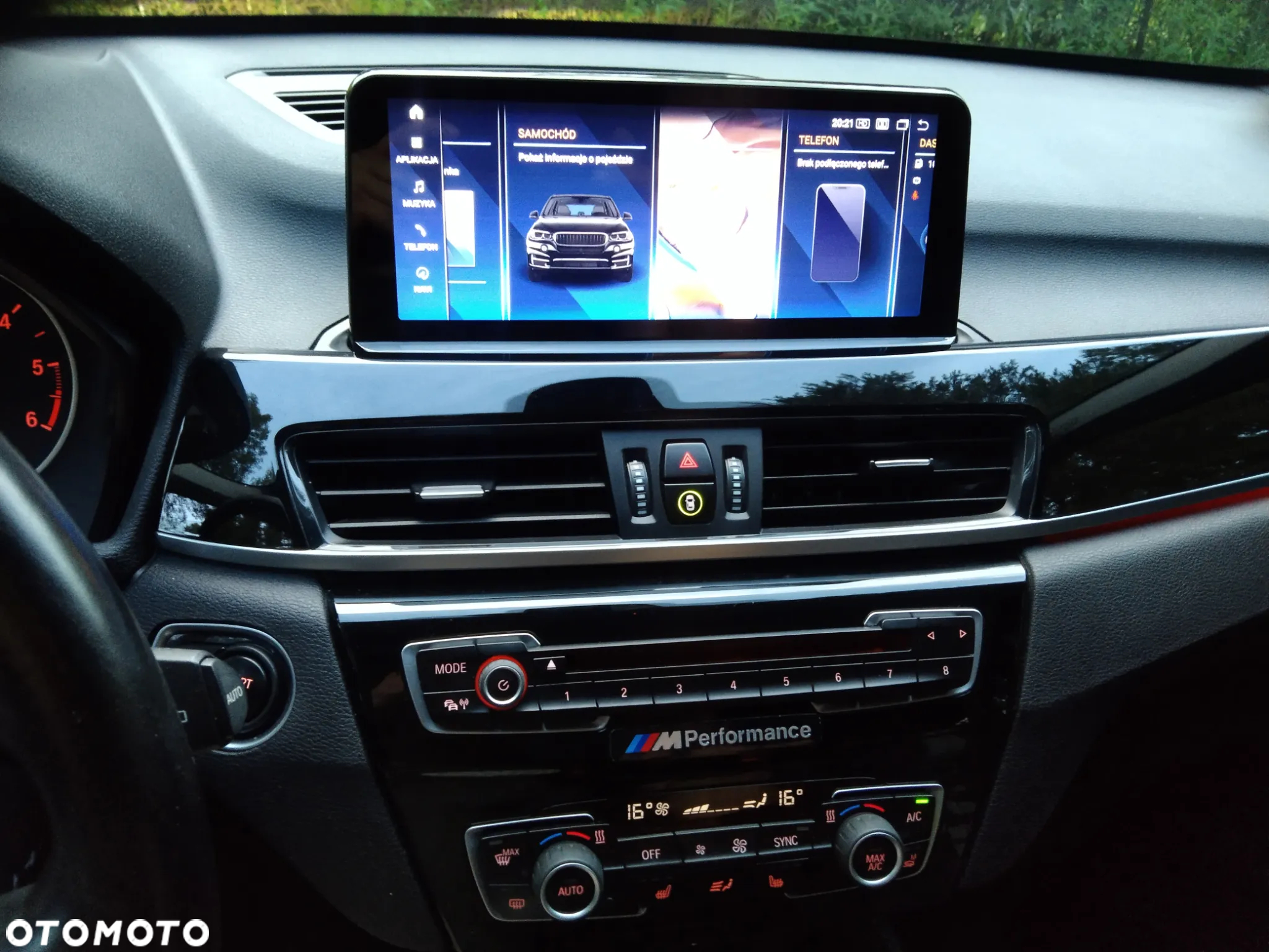 BMW X1 xDrive20d Sport Line - 36