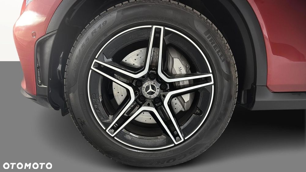 Mercedes-Benz GLC 300 d 4-Matic - 21