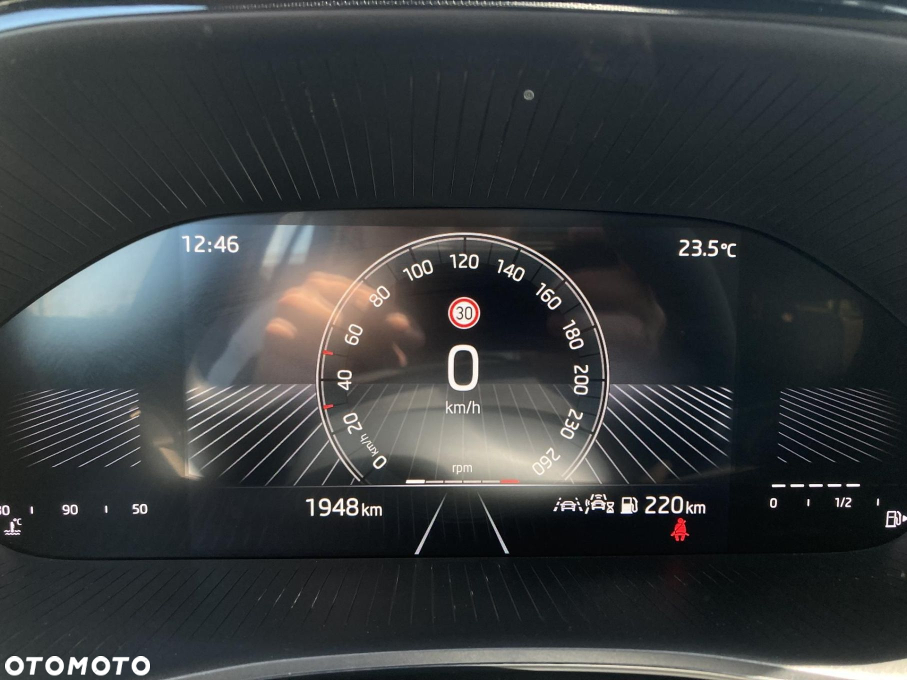 Skoda Fabia - 10