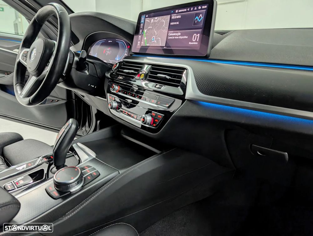 BMW 530 e Pack M - 3