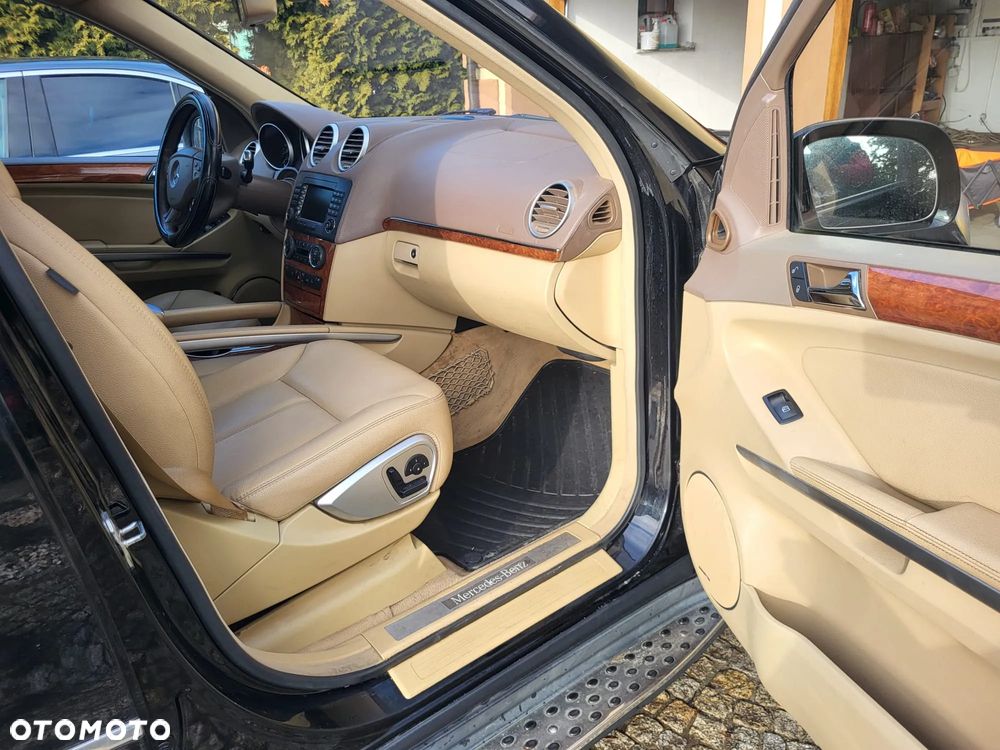 Mercedes-Benz GL 320 CDI - 12