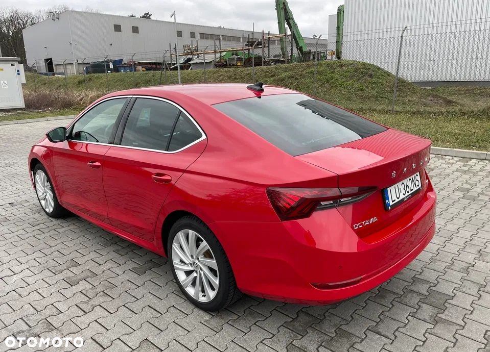 Skoda Octavia 1.5 TSI e-Tec Ambition DSG - 4