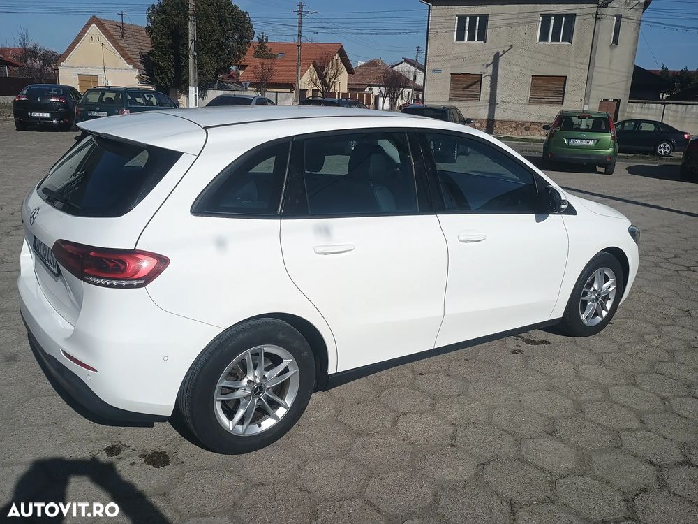 Mercedes-Benz B 180 - 2