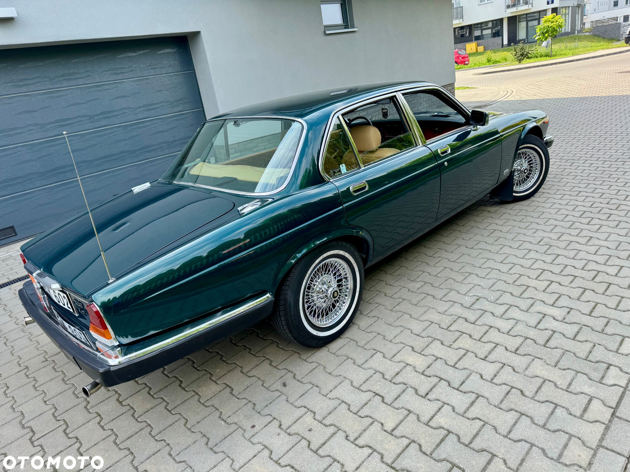 Jaguar XJ - 32