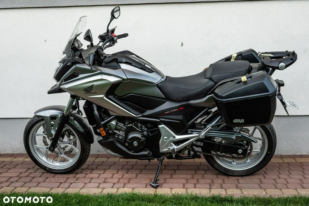 Honda NC - 6