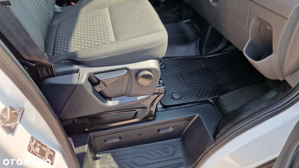 Ford Transit custom automat ZAREJESTROWANY 48 750 zł netto FV 23% L2H1 2-os 230V - 32