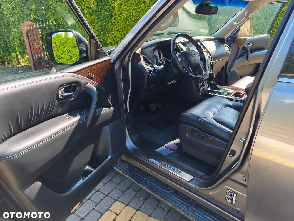 Nissan Armada - 10