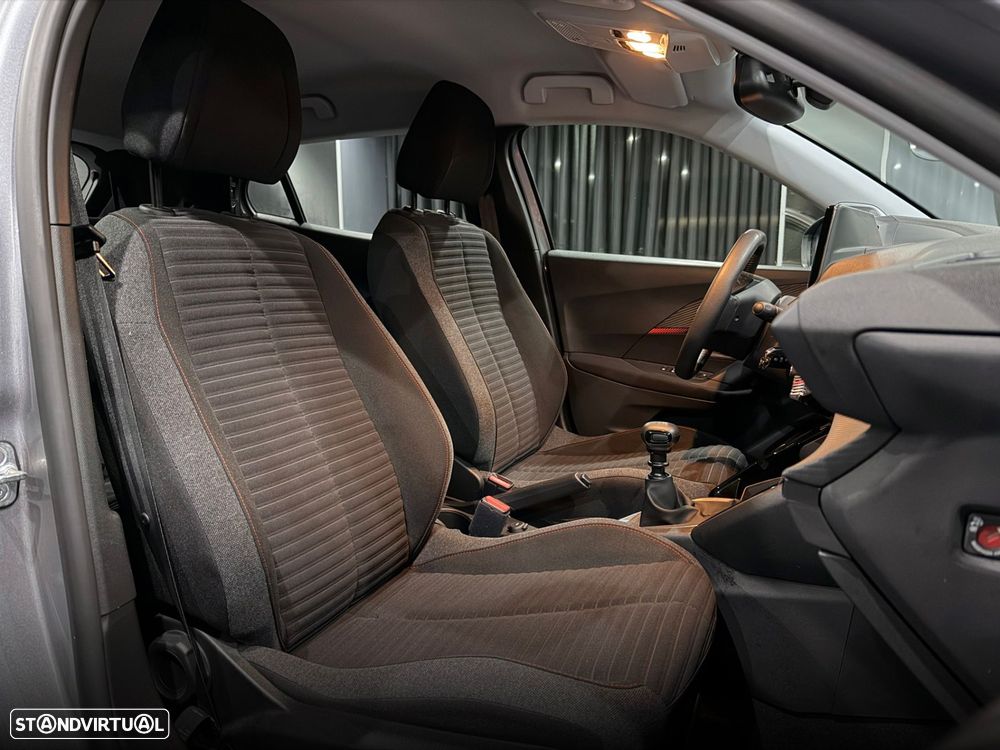 Peugeot 2008 1.2 PureTech Active Pack - 28