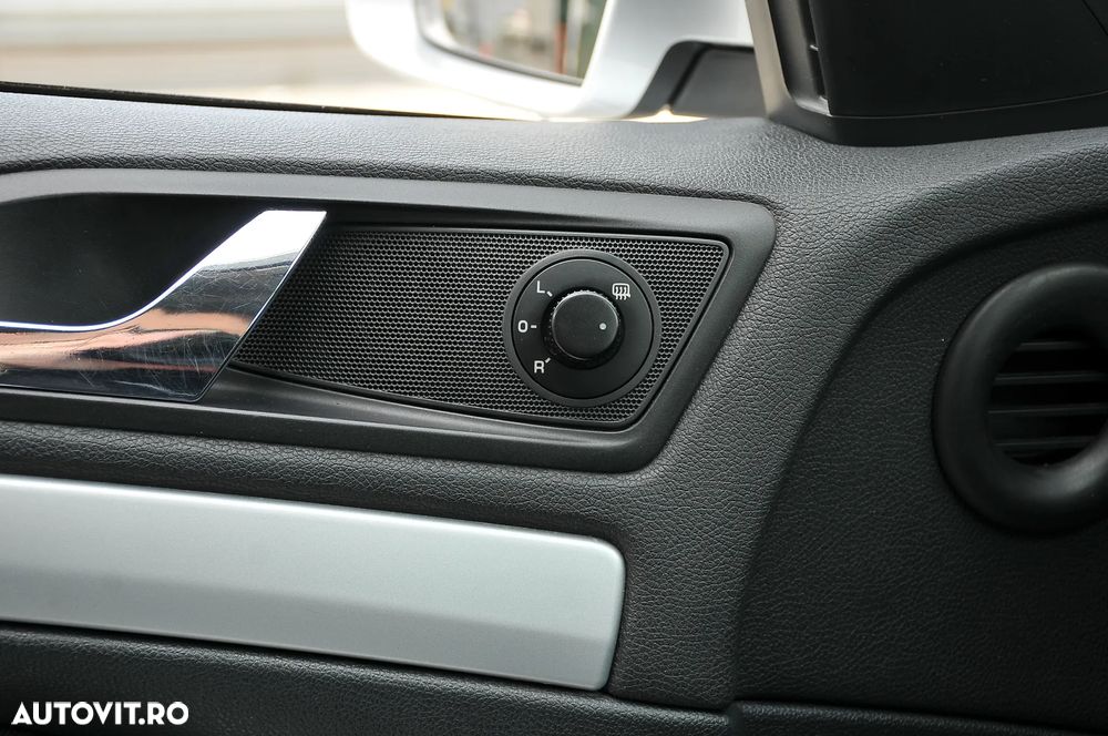 Skoda Octavia 1.6 TDI DPF Classic Green tec - 17