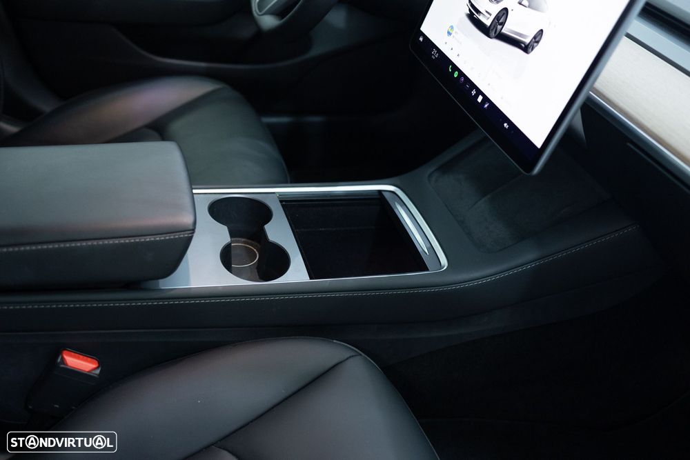 Tesla Model 3 Long-Range Dual Motor AWD - 48
