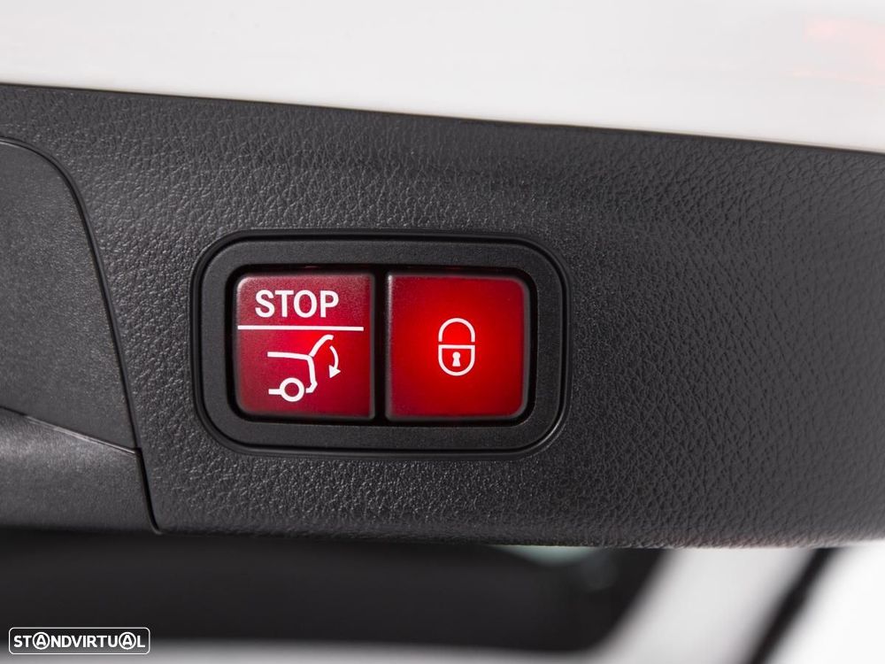 Mercedes-Benz EQA 300 4Matic Progressive - 14