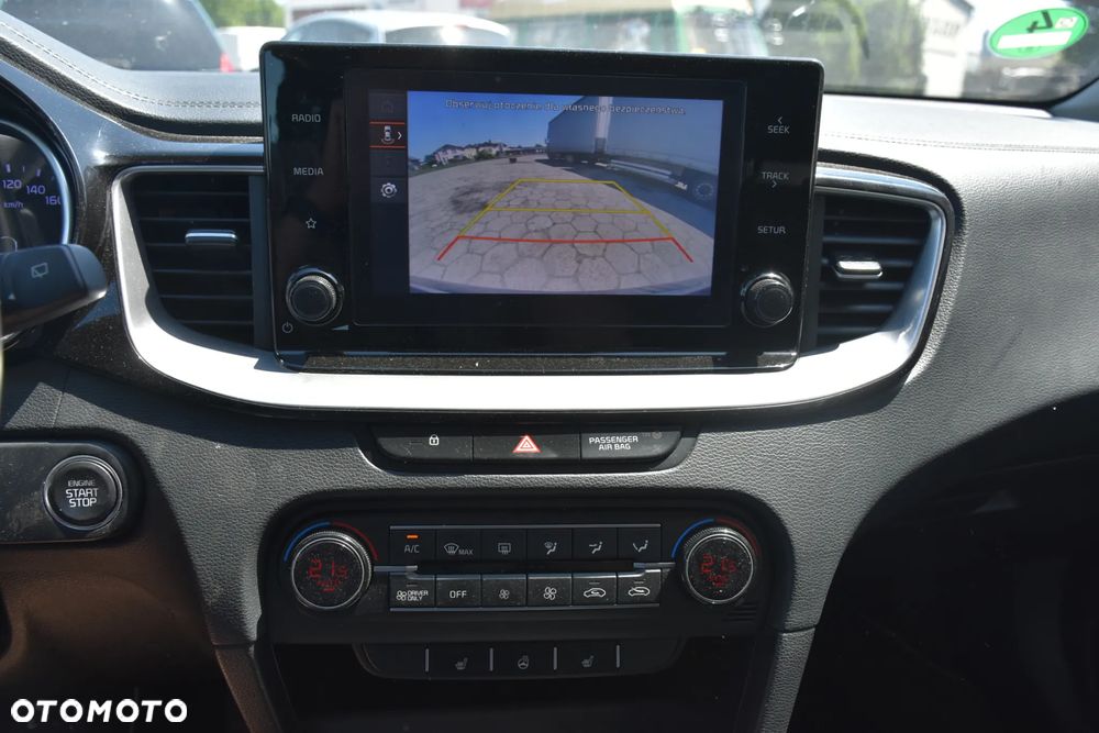 Kia Ceed 1.6 GDI DCT OPF Vision - 13