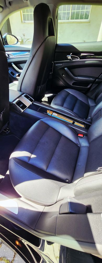 Porsche Panamera S E-Hybrid - 11