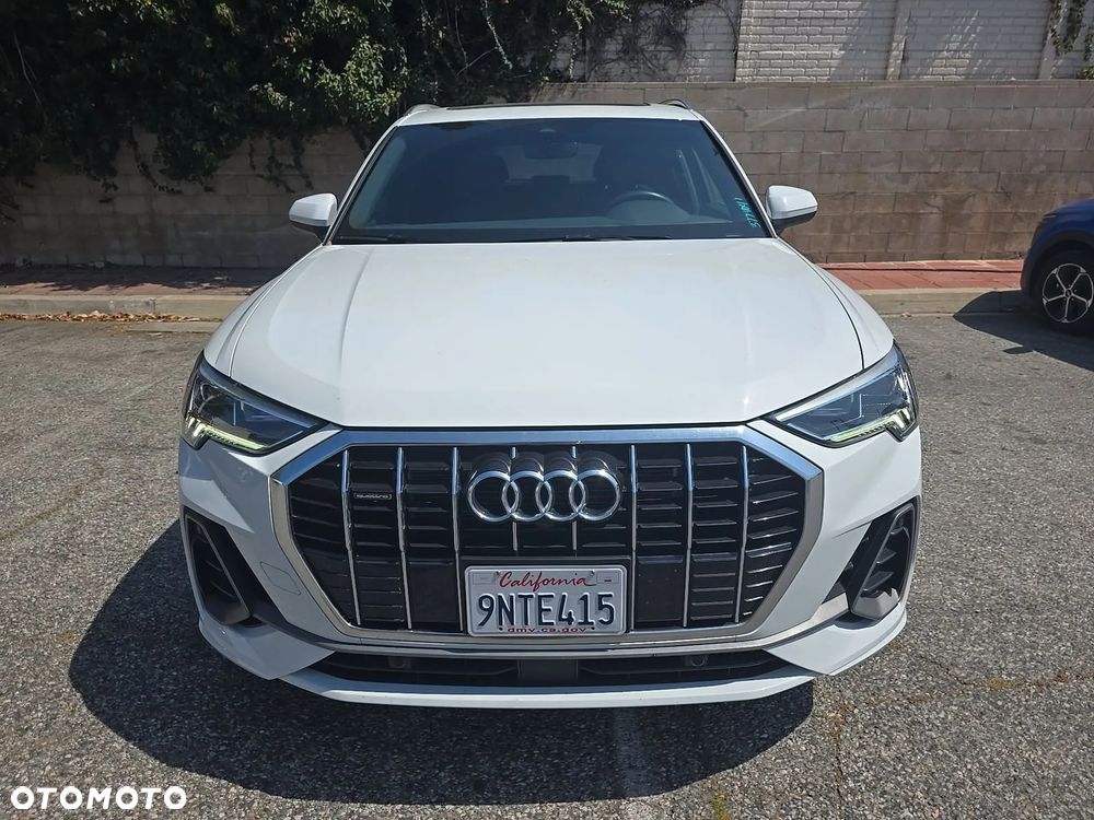 Audi Q3 45 TFSI Quattro S tronic S line - 2