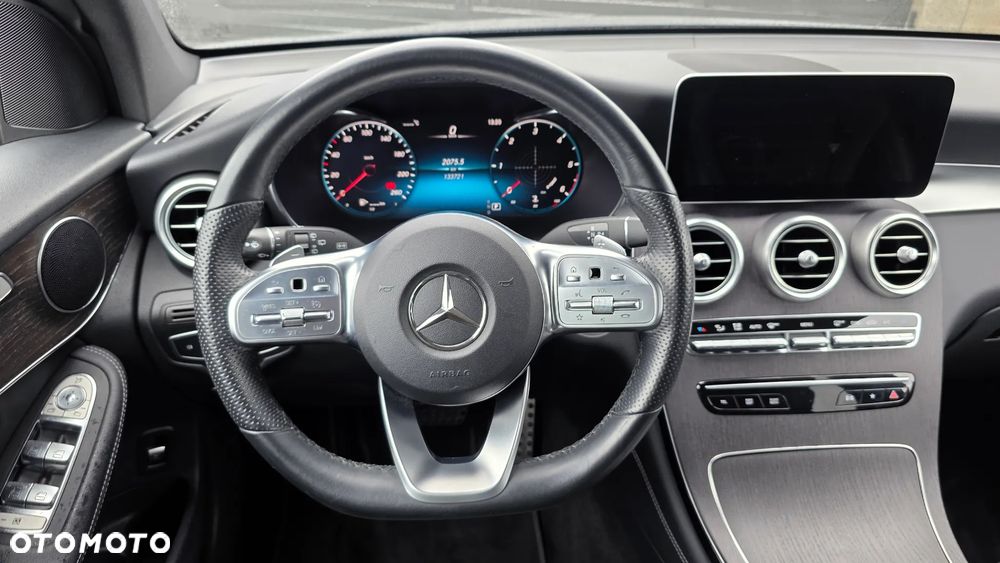 Mercedes-Benz GLC 300 d 4Matic 9G-TRONIC AMG Line - 15