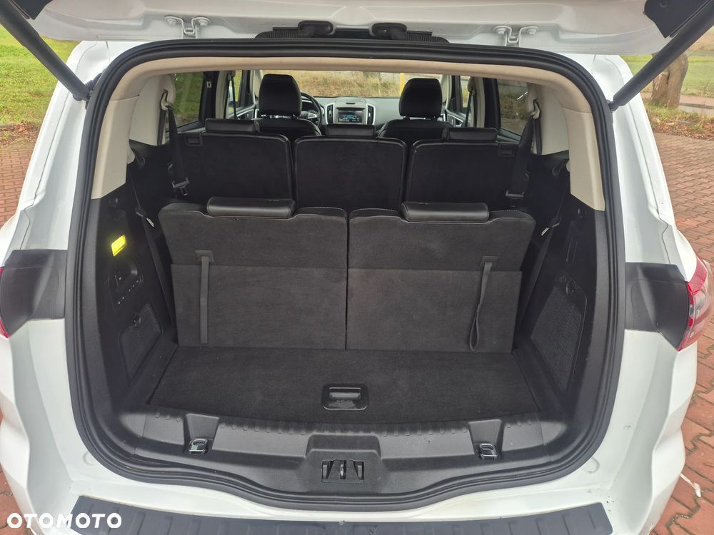 Ford S-Max 2.0 TDCi 4WD Titanium - 30