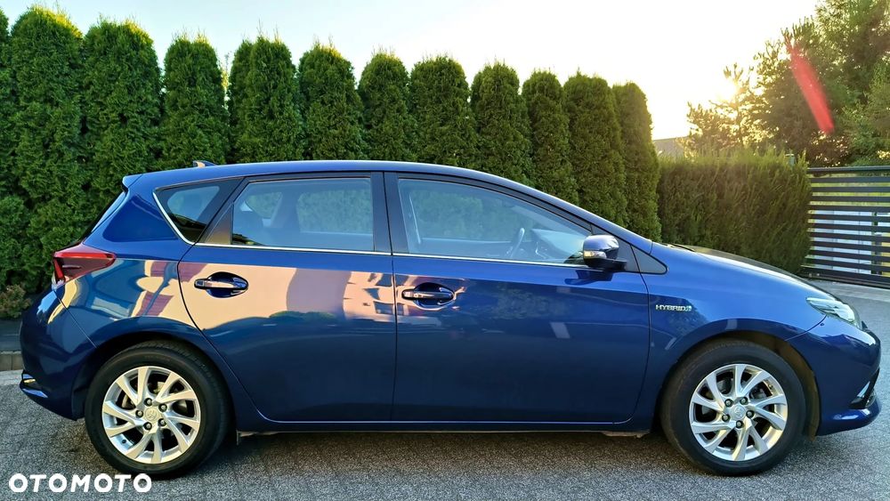 Toyota Auris 1.8 HSD Prestige - 7