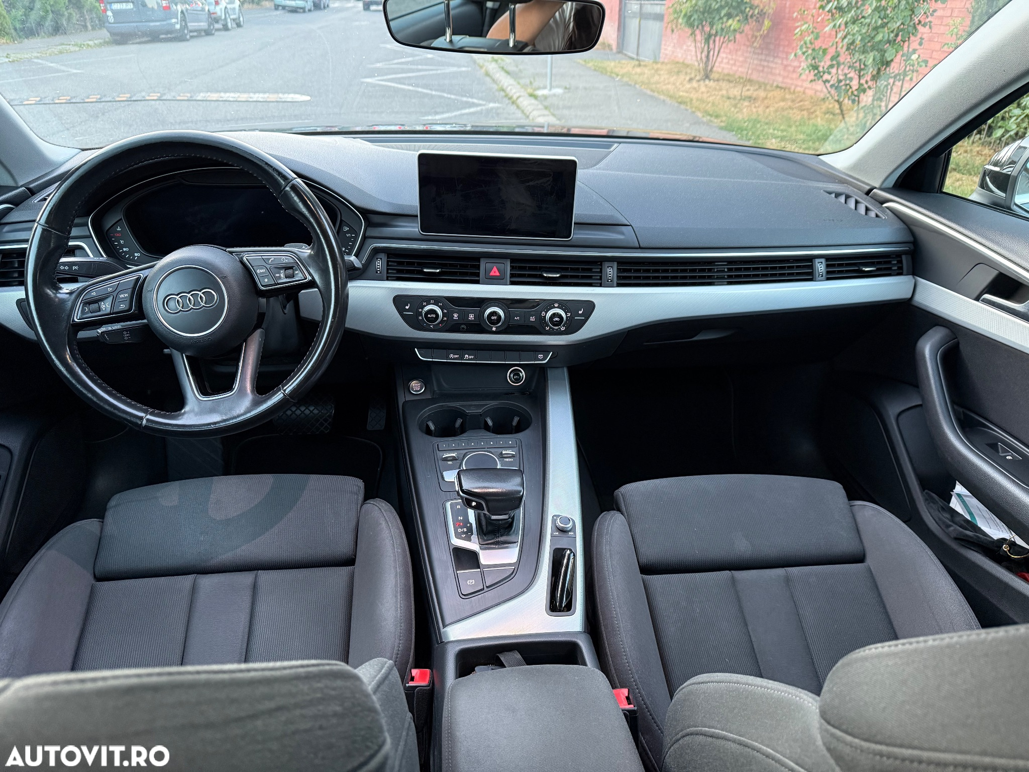 Audi A4 Avant 2.0 TDI S tronic - 9