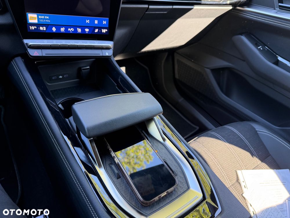Renault Austral 1.3 TCe mHEV Techno - 10