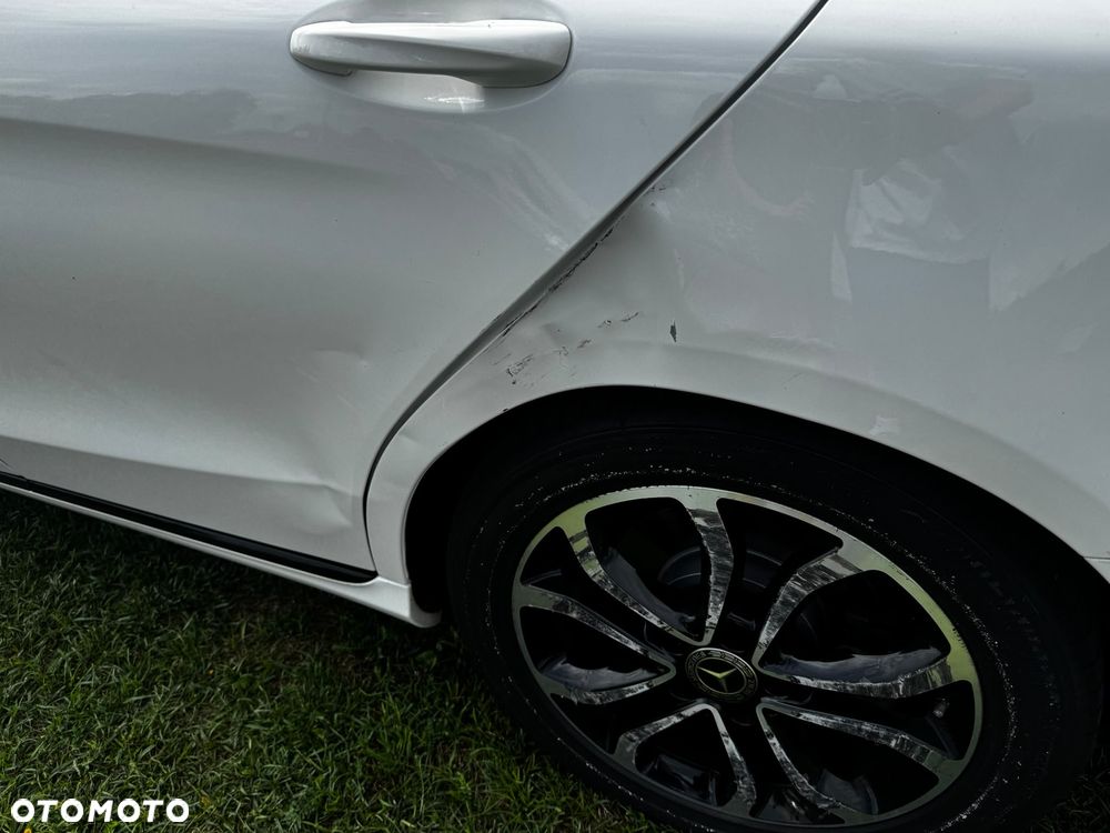 Mercedes-Benz Klasa C 220 d 9G-TRONIC Avantgarde - 4