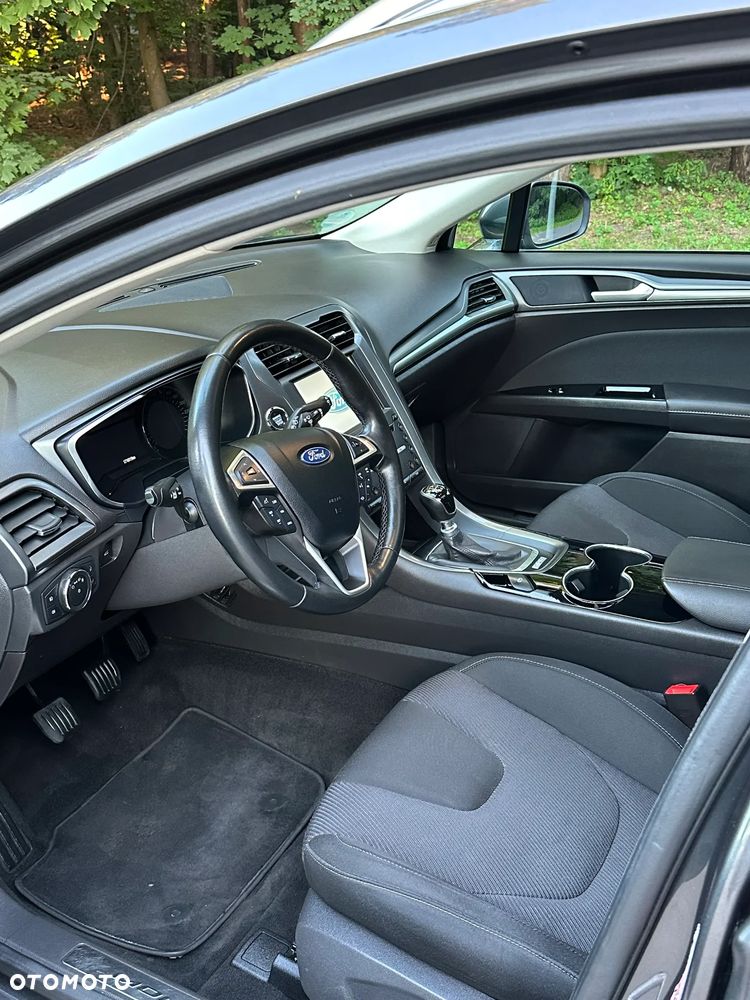 Ford Mondeo 2.0 TDCi Titanium - 9