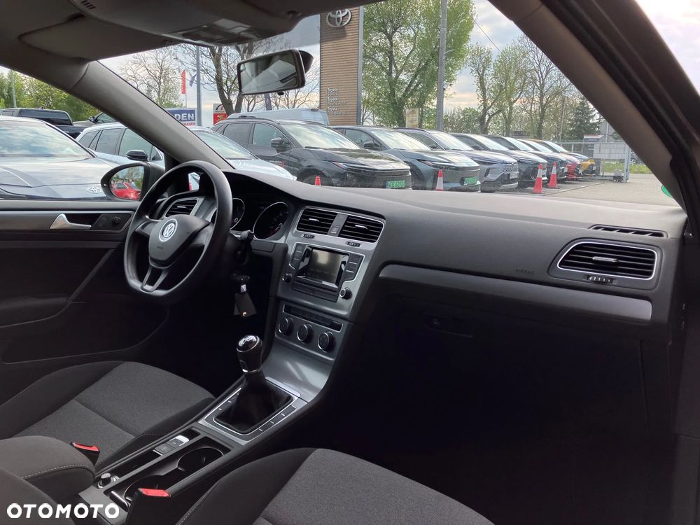 Volkswagen Golf 1.2 TSI BMT Trendline - 11