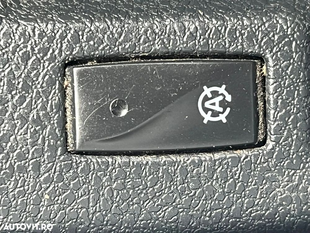 Dacia Logan 0.9 TCe Laureate - 20