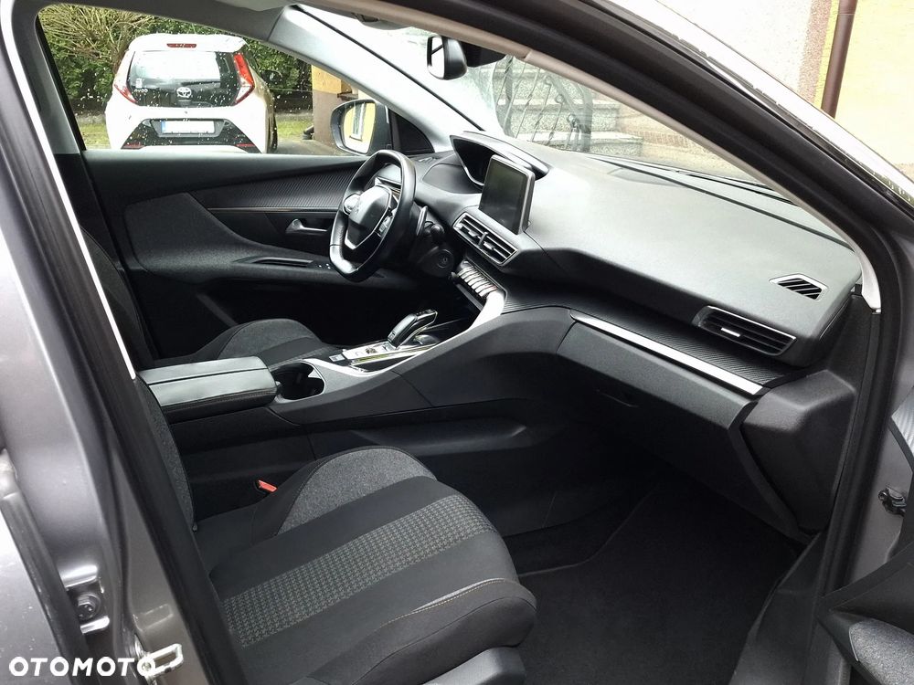 Peugeot 5008 BlueHDi 120 EAT6 Allure - 6