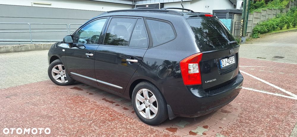 Kia Carens 2.0 CRDi Freedom 7os - 4