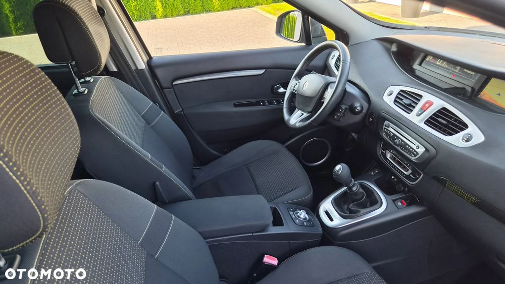 Renault Scenic TCe 130 Dynamique - 10