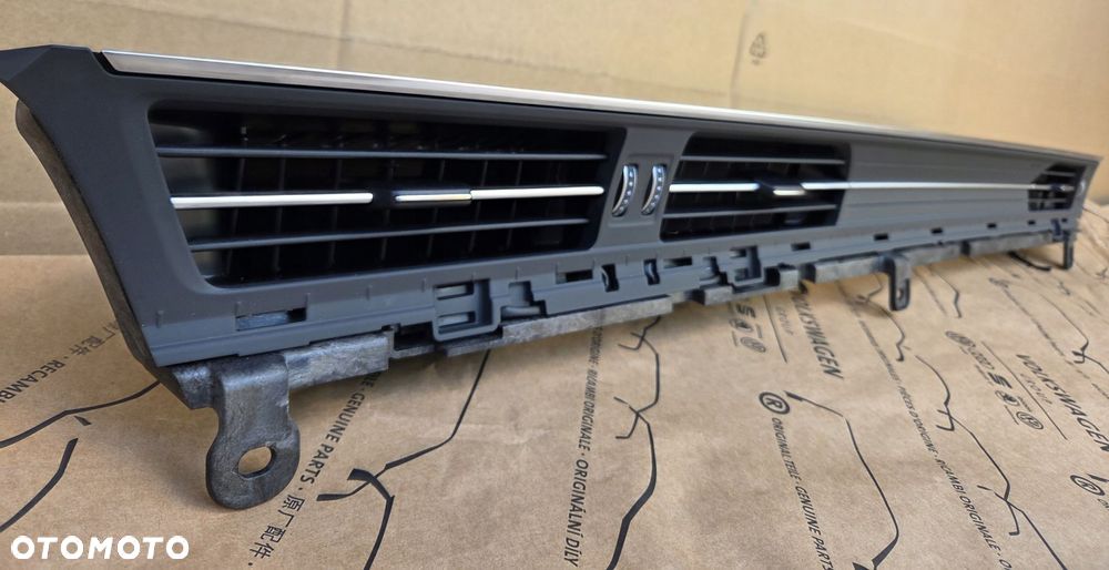 audi a6 s6 rs6 a7 s7 rs7 c8 4k kratka nawiewu środkowa prawa 4k1820902d - 2