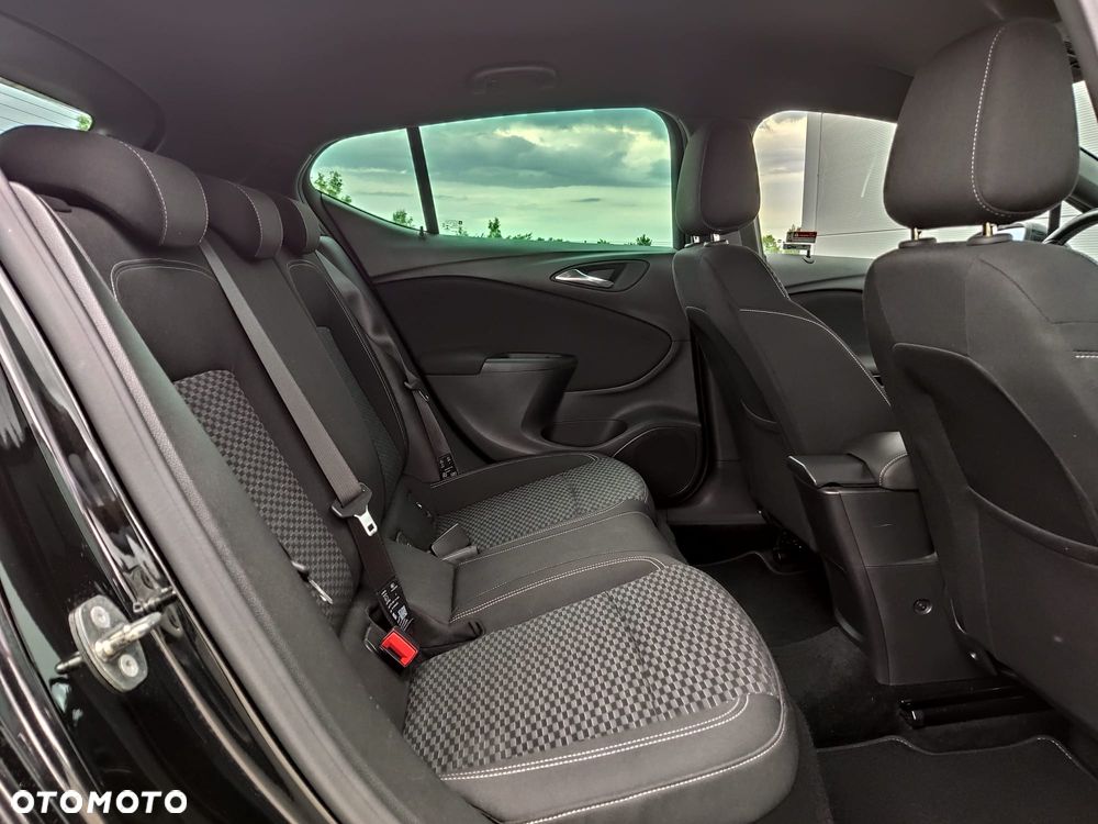 Opel Astra 1.4 Turbo Start/Stop Dynamic - 8