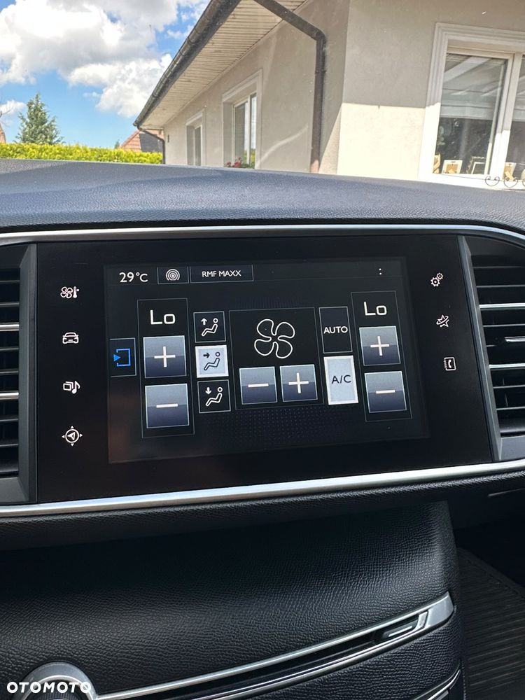 Peugeot 308 BlueHDi 150 Automatik Stop & Start Allure - 22