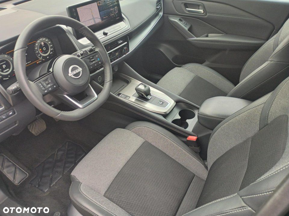 Nissan Qashqai - 10