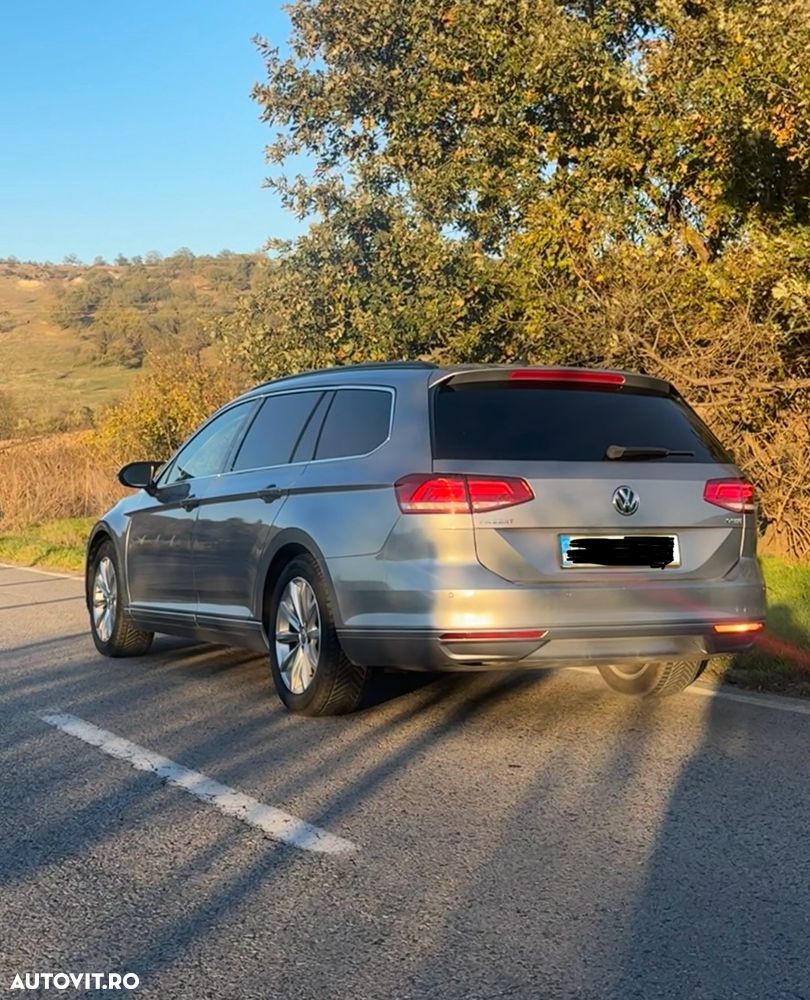 Volkswagen Passat 2.0 TDI SCR DSG - 3