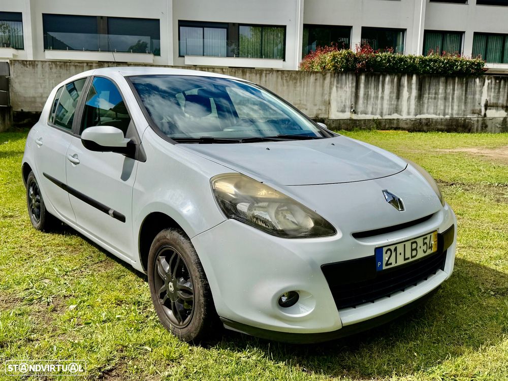 Renault Clio 1.5 dCi Dynamique S - 27