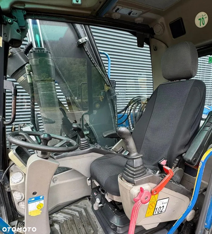 Volvo EW 180 C - 7