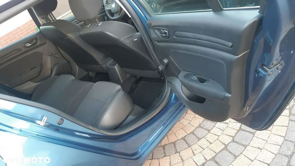 Renault Megane 1.2 Energy TCe Life - 11