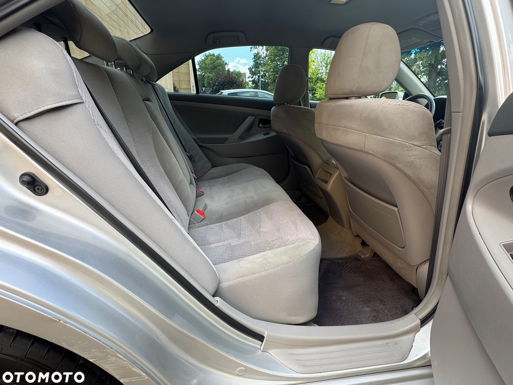 Toyota Camry 2.5 SE - 17